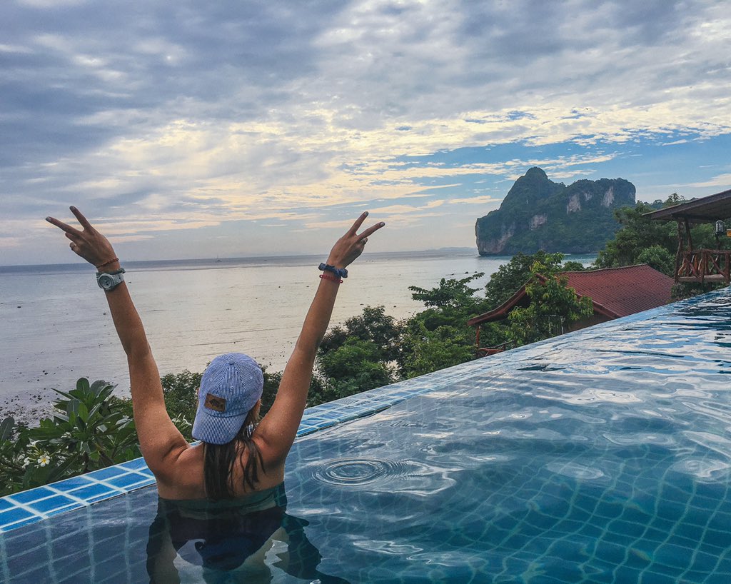 sheepsheadwear's tweet photo. ✌️Out 2018 @tararouty #escapetheordinary https://t.co/r8sI3IBZkY