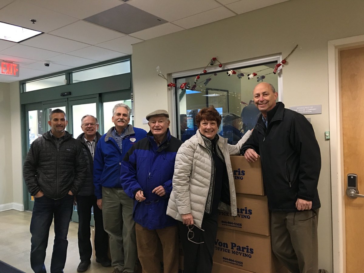 KennethRSolow's tweet photo. #Rotary #DistrictGrants are easy to apply for and get and can make a tremendous impact in your club's community service.  Here's a great idea from the Col Pax club in Columbia, Md.  https://t.co/1AqBJ50lvg https://t.co/J9HoYPUmaI