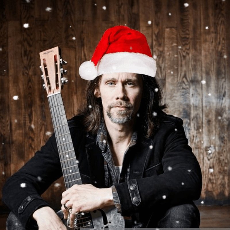 Happy New Year, friends!
<a href="/alterbridge/">Alter Bridge</a> <a href="/MylesKennedy/">Myles Kennedy</a> 
<a href="/TotalGuitar/">Total Guitar</a>