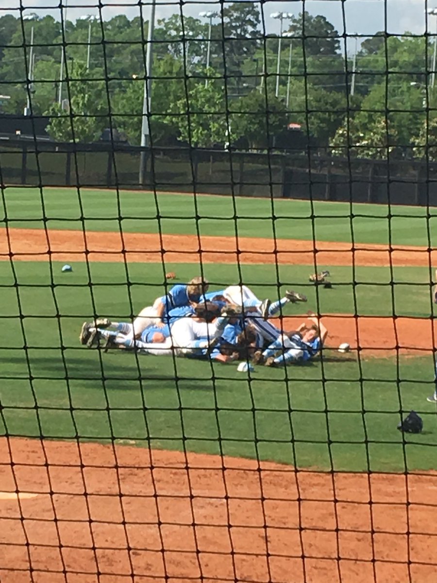 DormanBaseball's tweet photo. 2018 was a great year for the Cavaliers with some special moments along the way! https://t.co/e0APnV1Us1