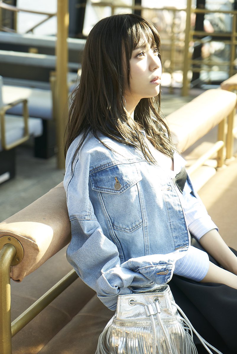 プロフィール見て