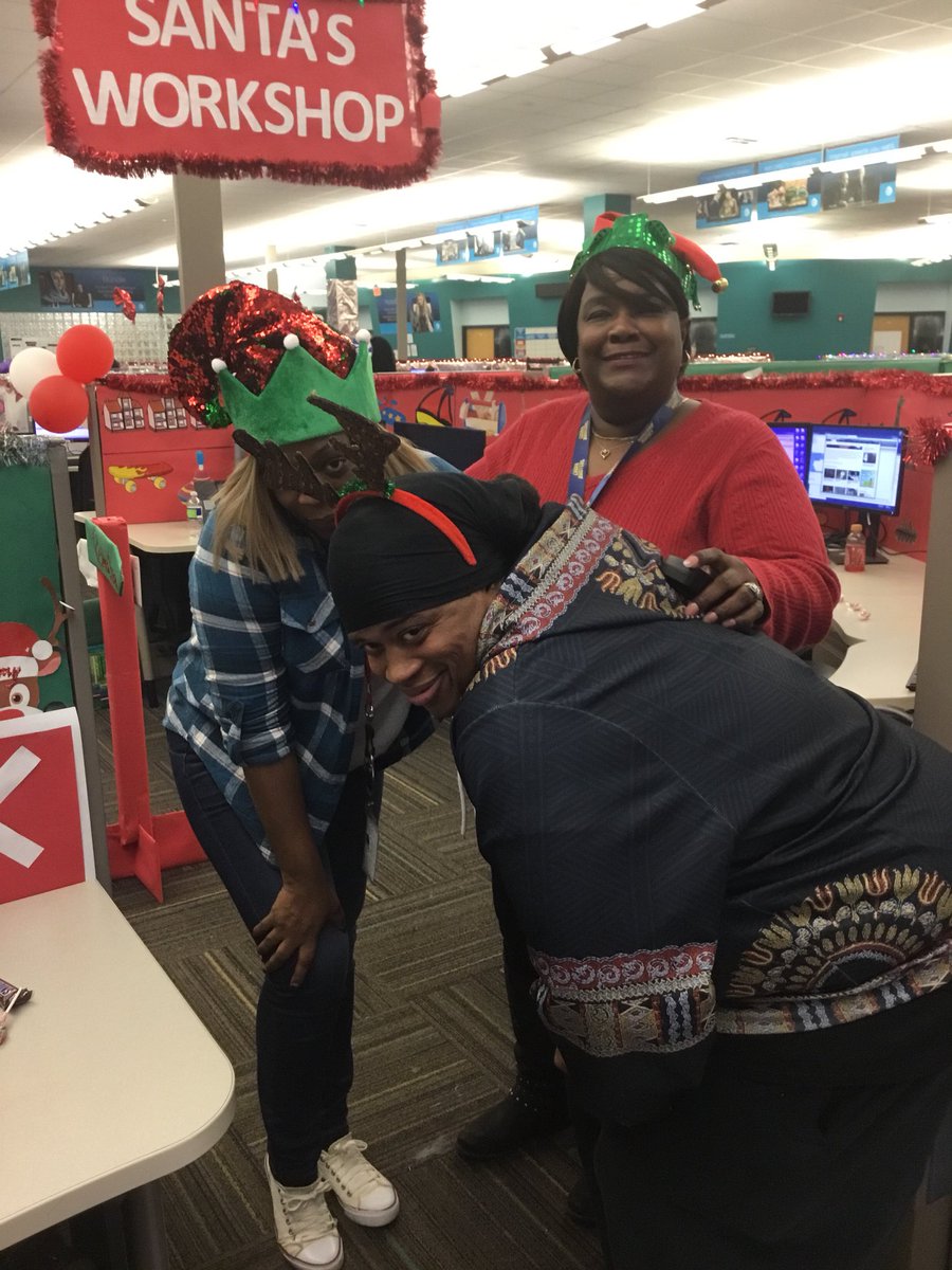 Our bay won 3rd place in our Annual Bay Decorating contest!!  But we shoulda been first! My team had so much fun and put so much energy into it so we still winniing!!! #lifeatatt #hsvattclg #EmployeeEngagement <a href="/ATTHSVRockets/">ATTHSVRockets</a>