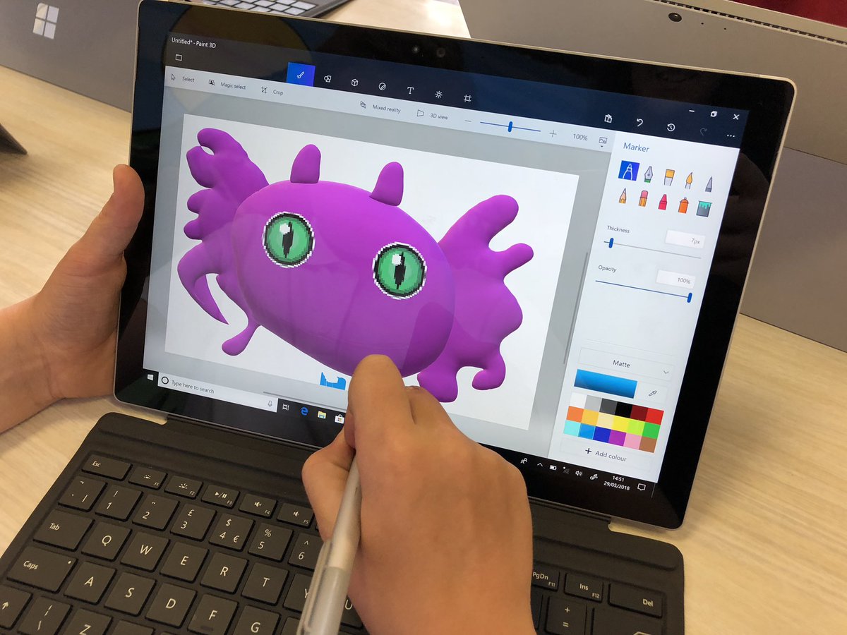 KirktonPS's tweet photo. May saw our P1-4 young engineers meet @NicolaSturgeon at the #SCDIForum2018 @scdiYESC @SCDInews, the first @STEAMFife showcase, hosting the #MicrosoftEdu roadshow, exploring @Paint3Dedu, P1-7 planning #NDLW18 with stories of #Braw, photo walks and @microbit_edu games #KOL2018 https://t.co/Su1YDsptls