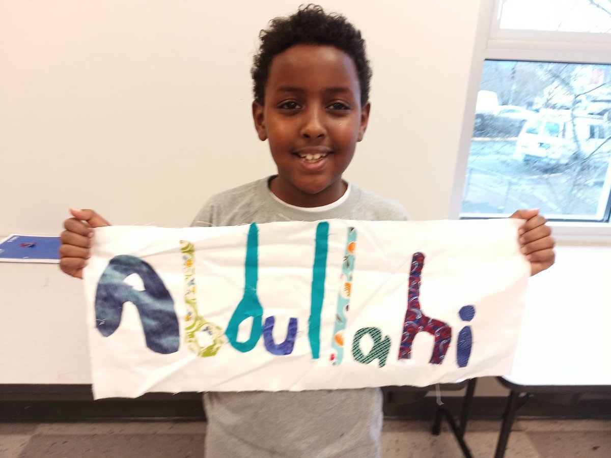 FamilySomali's tweet photo. We had a great time creating art at this years winter break kids craft! https://t.co/4KyE3fEk5N