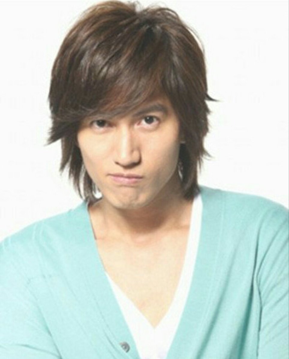 F4JVKVPH's tweet photo. Happy birthday handsome. https://t.co/8elRge9qcD