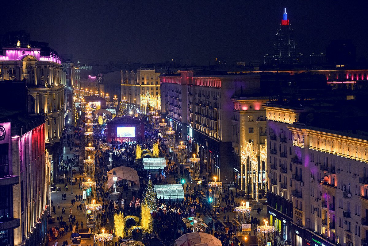 moscowgov's tweet photo. Ready to roll: how the capital was preparing for celeration of New Year

#NeyYear https://t.co/aPhtA0vM5F