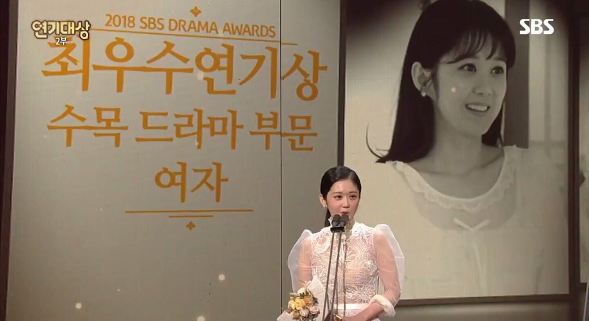 shy cube tweet media