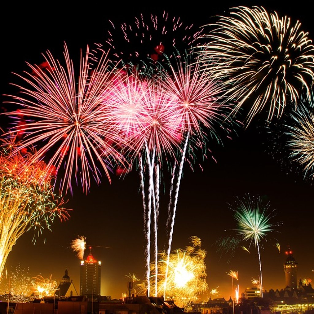 ExpertIreland's tweet photo. As 2018 comes to a close and 2019 is only a few hours away We'd like to Wish Everyone a Very Happy and Prosperous New Year From All at Expert Electrical.
#ExpertElectrical #HappyNewYear #2019 #Chapter12of12 https://t.co/WjnOqucavg