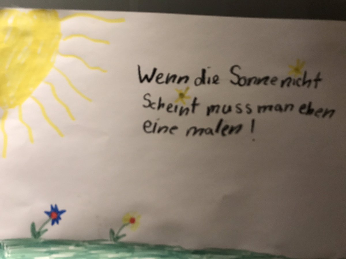 martini_florian's tweet photo. In diesem Sinne: #GutenRutsch & #HappyNewYear2019. #dahoam #prositneujahr #ScheeIs https://t.co/sglI2HOZKH