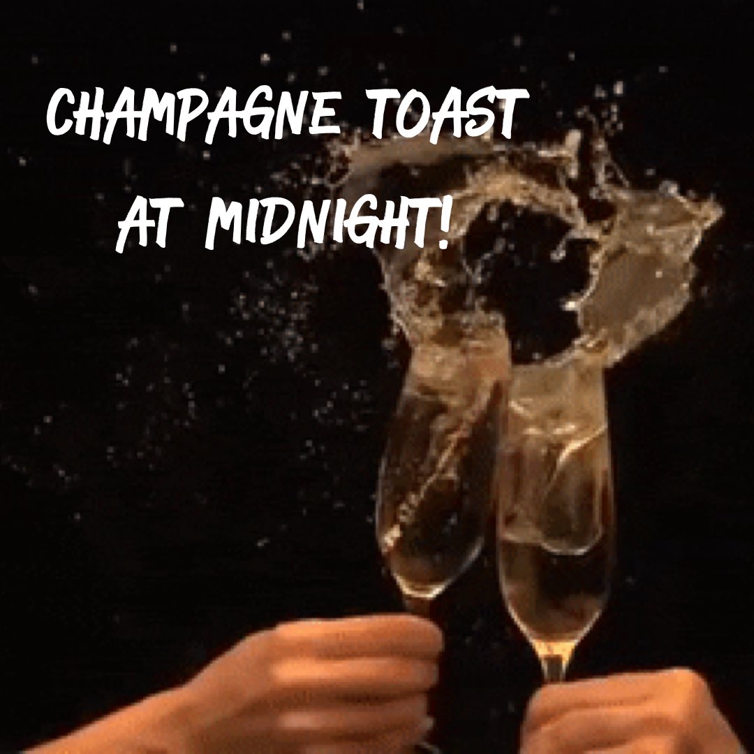 Ring in the new year with a champagne toast at midnight! And pizza, don’t forget the pizza! 🥂🍕 #saucedpaseo #nye #newyears2019