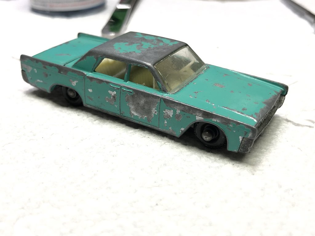 lfjii's tweet photo. Hey, @donnyosmond: I fixed up that #Matchbox you lost at the Tiger Beat Grammys party in โ69! #diecastrestoration #lesney #littlebitrocknroll https://t.co/JXGOvtSfKw