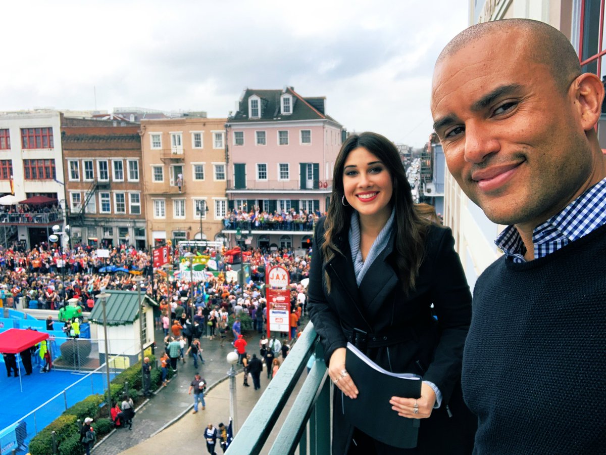 CharlesDivins's tweet photo. It’s New Year’s Eve which means the #AllstateFanFest and #Allstatesugerbowlperade are rolling... ending the year #NOLA style. @wdsu is front row! Tune into @ESPNU as @JulianaWDSU and I bring you the highlights. https://t.co/kPY9scK60g