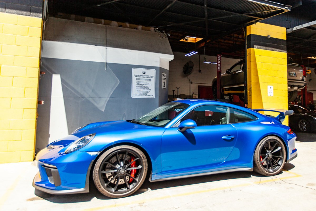 HouseAutomotive tweet picture