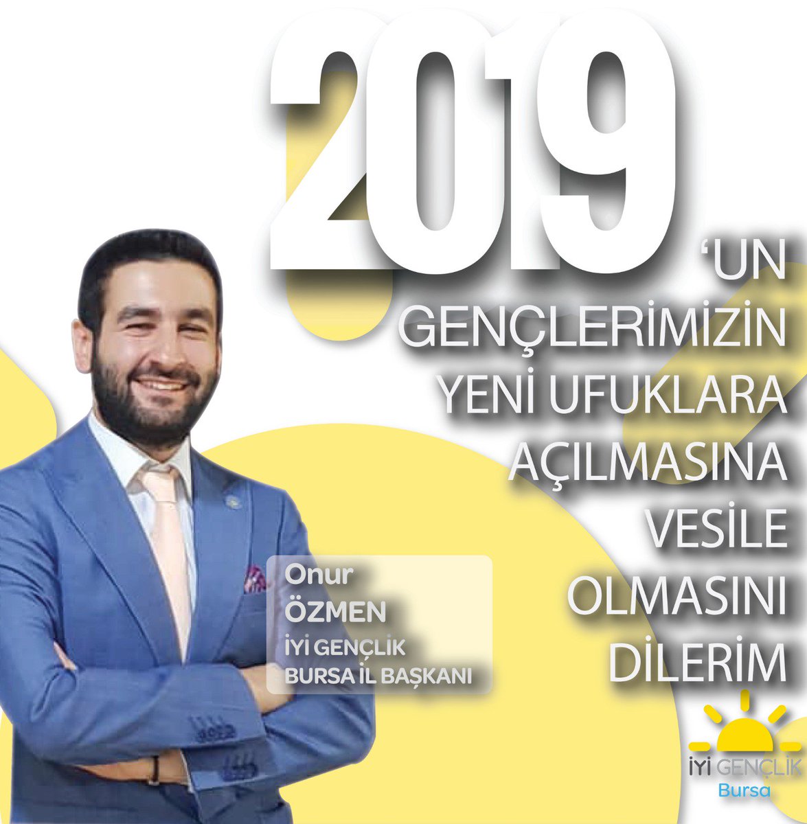 iyigenclik_16's tweet photo. İl başkanımız Sn. @onurozmenn yeni yılda gençlerimizin desteğini daha çok artırmayı hedeflediklerini söyleyerek, 2019 yılının yeni umutlara vesile olmasını temenni ediyor. 
#iyiseneler https://t.co/L04FOw6Ult