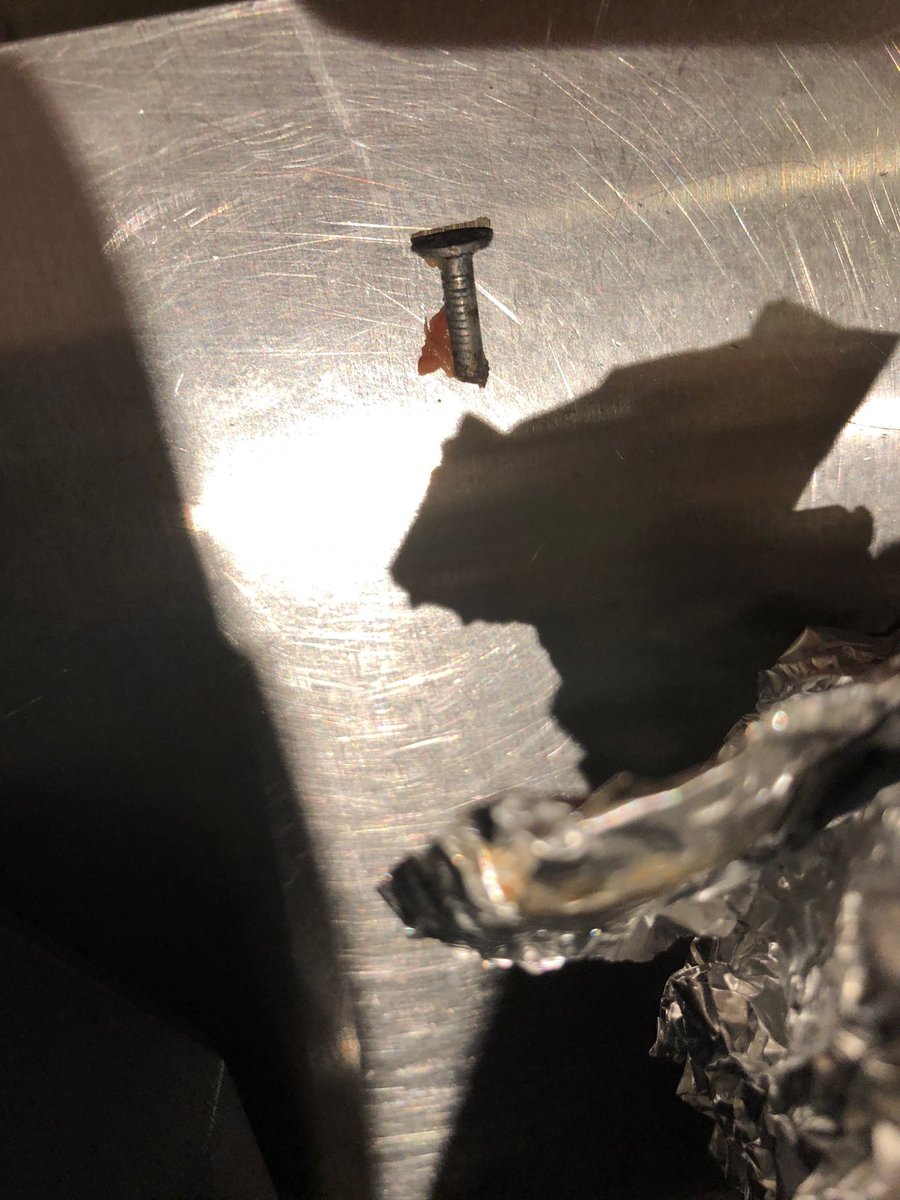 DukeCastiglione's tweet photo. 21 year old Nicolas Ramos says he bit into a nail at this #Chipoltle in #Saugus. We have his story at 4, 5 and 6 pm. #wcvb https://t.co/1OrwkS8JYN
