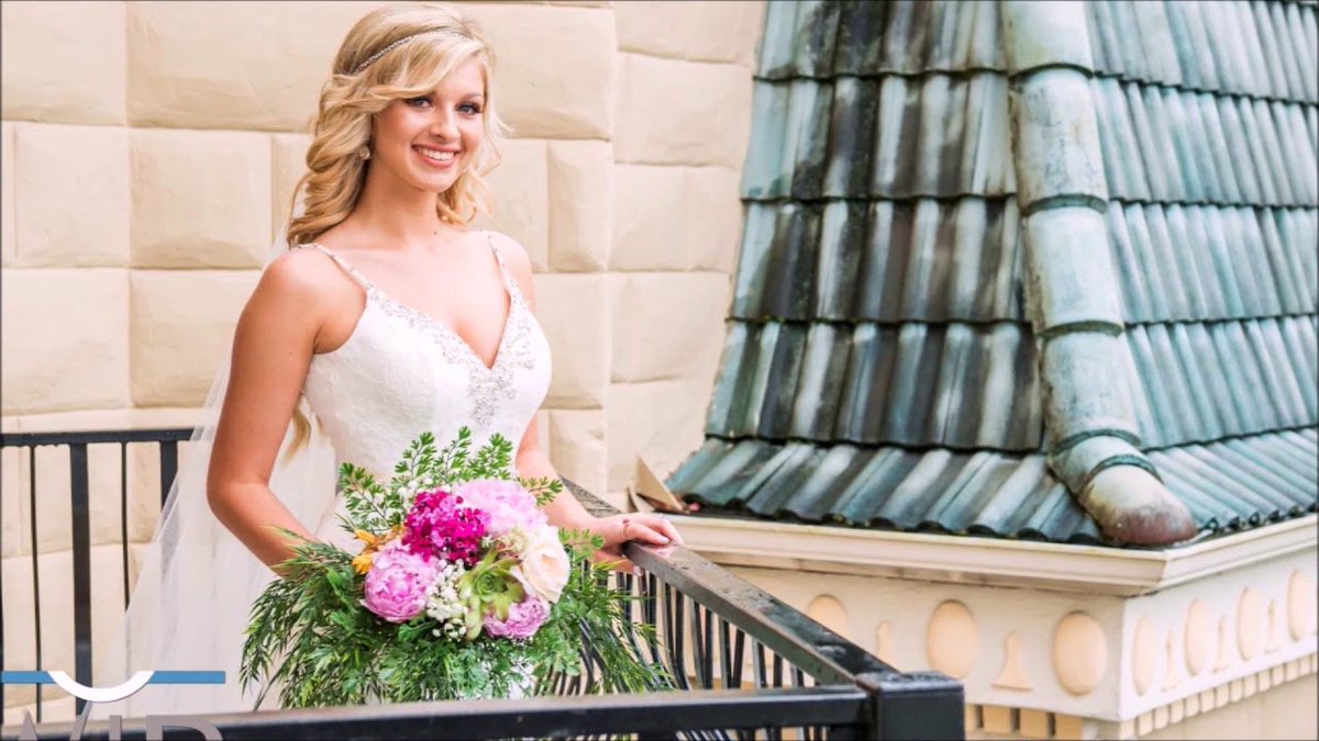 PDXBridalShow's tweet photo. Are you read to have a royal, fairytale, wedding of your dreams? Well check out The Empress Estate. A valued member of the Portland Bridal Show family. Learn more at https://t.co/rGhTvAWCh2 @EmpressEstate #pdxbridal #pdxbride https://t.co/ao9Nvteptc