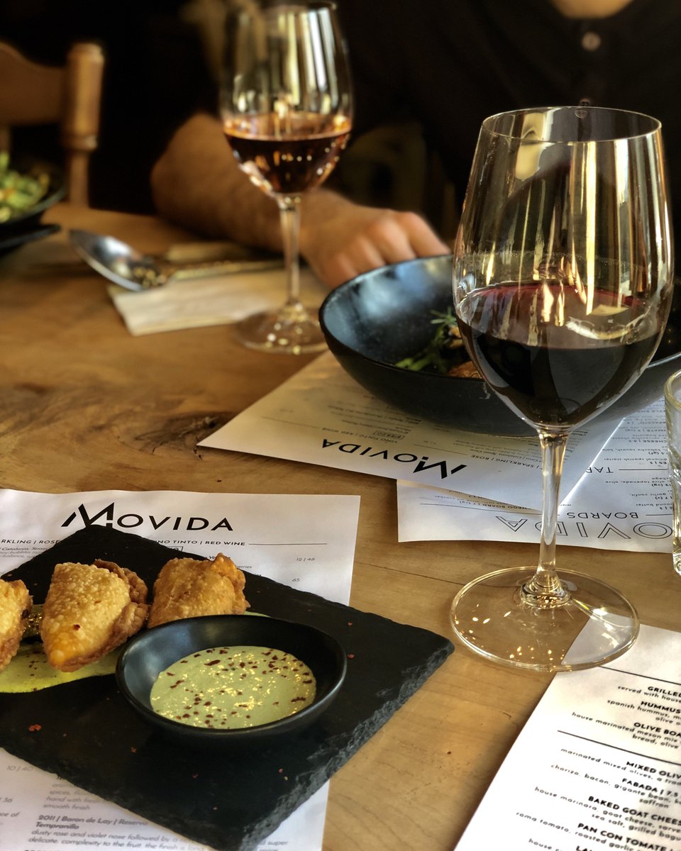 MovidaMke's tweet photo. Your New Year #resolution should be to eat more #spanishtapas ๐
.
.
.
.
#thisismovida #newyearseve #celebration #tapas #mketapas #mkedining #foodies #mkefoodies #wisconsinfoodie #milwaukeeeats #mkecocktails #wine #foodpassion #foodphotography #foodpics #foodgasm https://t.co/hmQnmMzRaQ