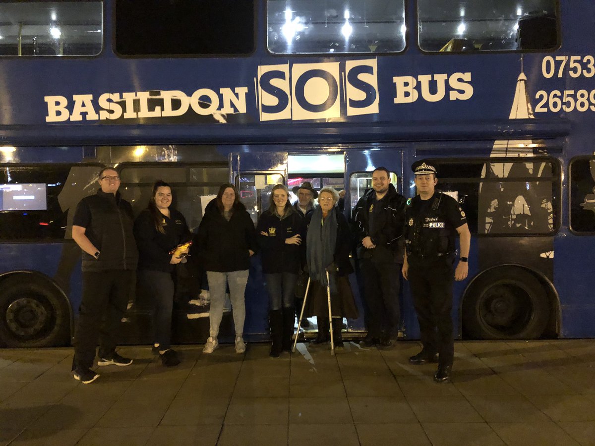 BJH251's tweet photo. Great to meet the team  #Basildon @sosbusproject at Festival Leisure Park. Fantastic volunteers &amp; great partners for @EssexPoliceUK Thank you for what you all do. Happy New Year. https://t.co/Y5APhQlJyW