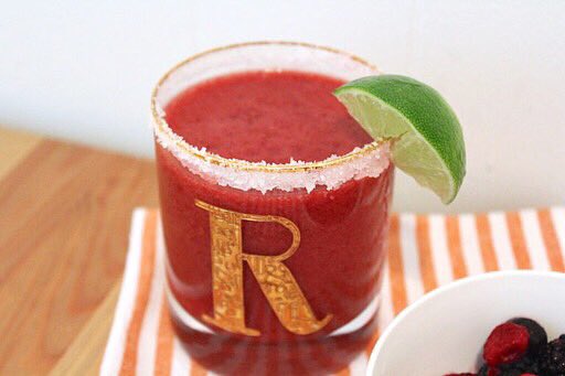 CulturedLocal's tweet photo. Ending 2018 on a sweet note with my Frozen Guava Berry Recipe Creation as part of the @steviva Holiday Keto Blogger Recipe Challenge! For the recipe check out my latest blog post: https://t.co/yxC7ErBTl8 #steviva #sweetandeasy https://t.co/twEdd6OMuN