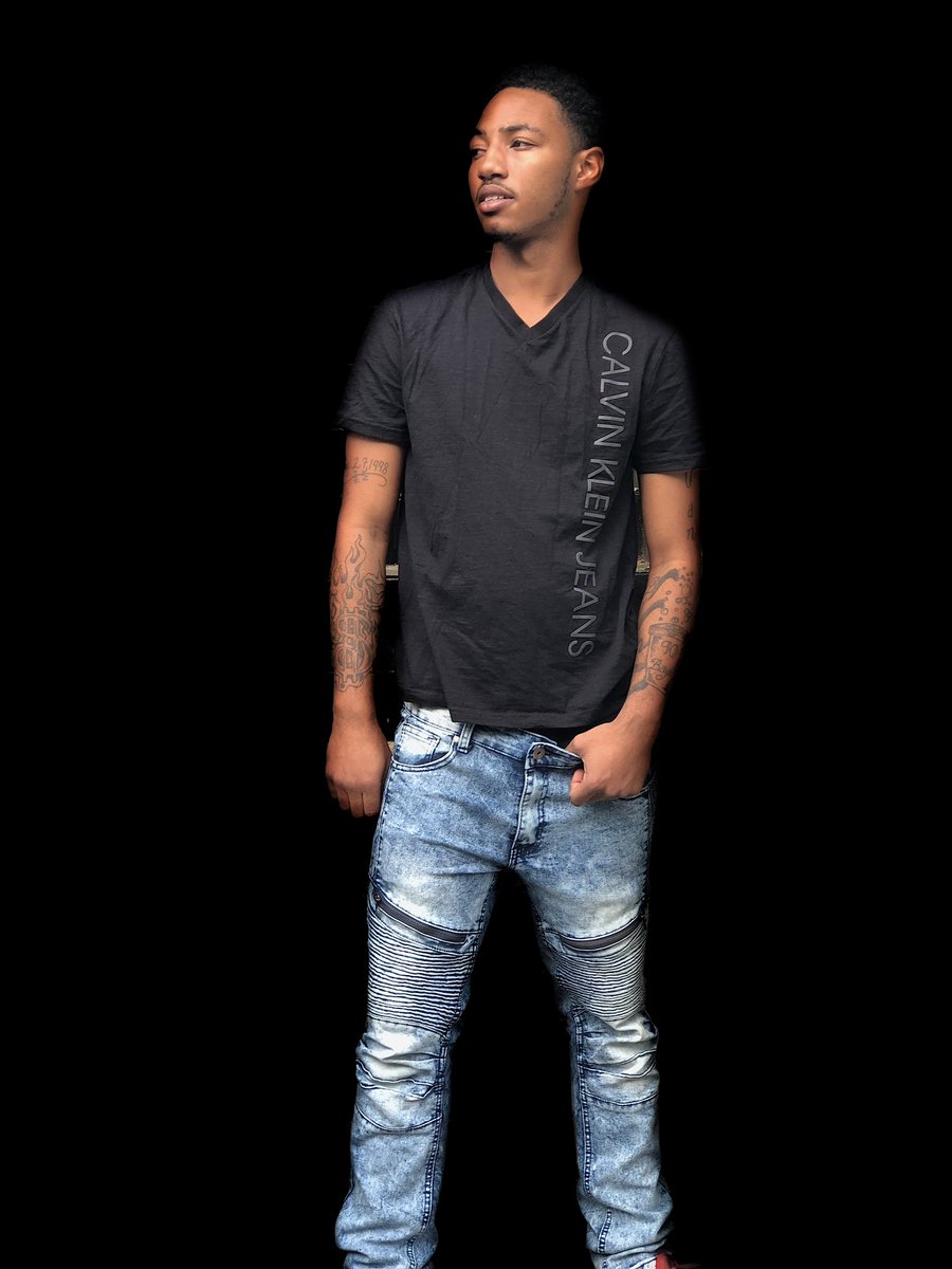 HustlerProject's tweet image. Happy New Year’s Eve 🧨🅱️💯