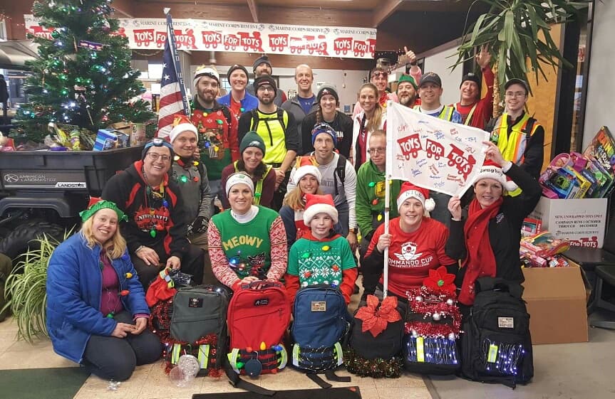 XtremeLifestylz's tweet photo. Toys for tots ruck 2018
@GORUCK
#newyear #newyearseve #newyears #jointhemovement #newbsanity #seeingred #doepicshit #fitspiration #fitspo #fitness #ocr #run #race #cardio #discipline #toysfortots #goruck #ruckup #ruckclub #sonsofamericanlegion #newyearnewme #newyearnewyou https://t.co/Qu7UL49Xoo
