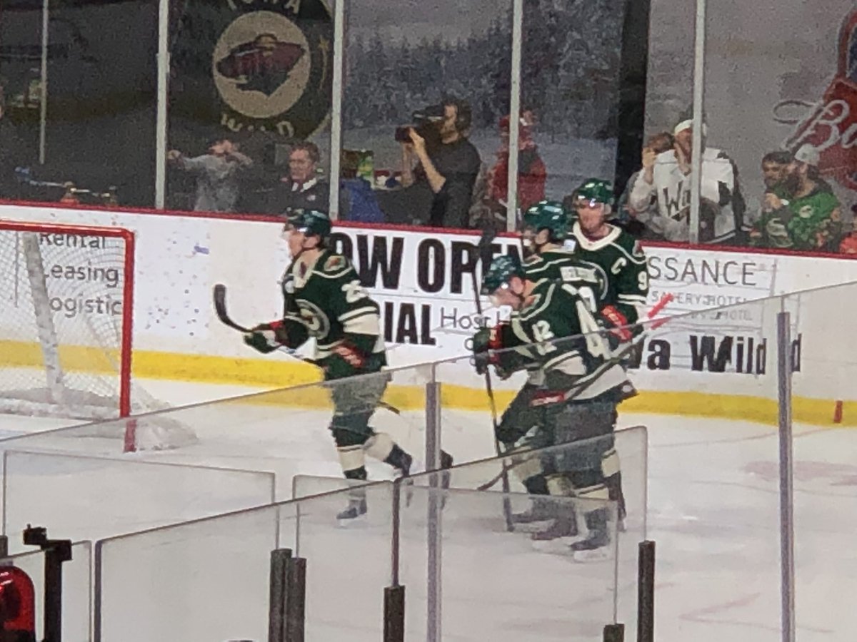 BrIowaWild's tweet photo. JEE at the buzzer!! https://t.co/HvZlrvTCpG
