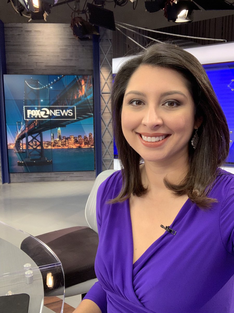Cristina Rendon on Twitter: "Close out 2018 with @KTVU! The news continues  on #KTVUPlus. I'm filling in on the 7:00 p.m. newscast right now. Join us!  #news #NYE2018… https://t.co/vagDNc3des"