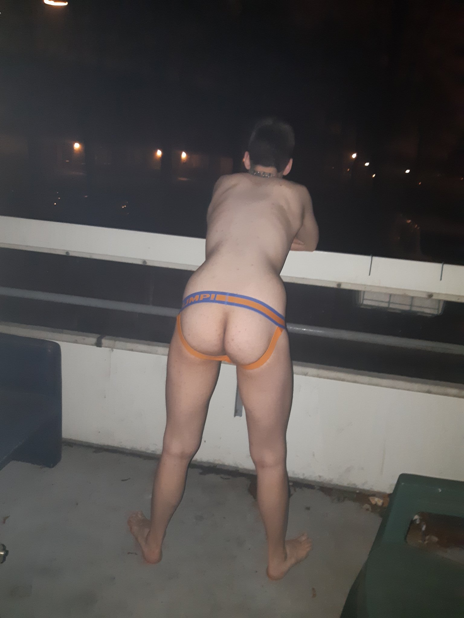 Happy new (fetish) year! ?
#jock #jockass #Jockstrap #ass #gayfetish #gayass #gay https://t.co/Ms5ut