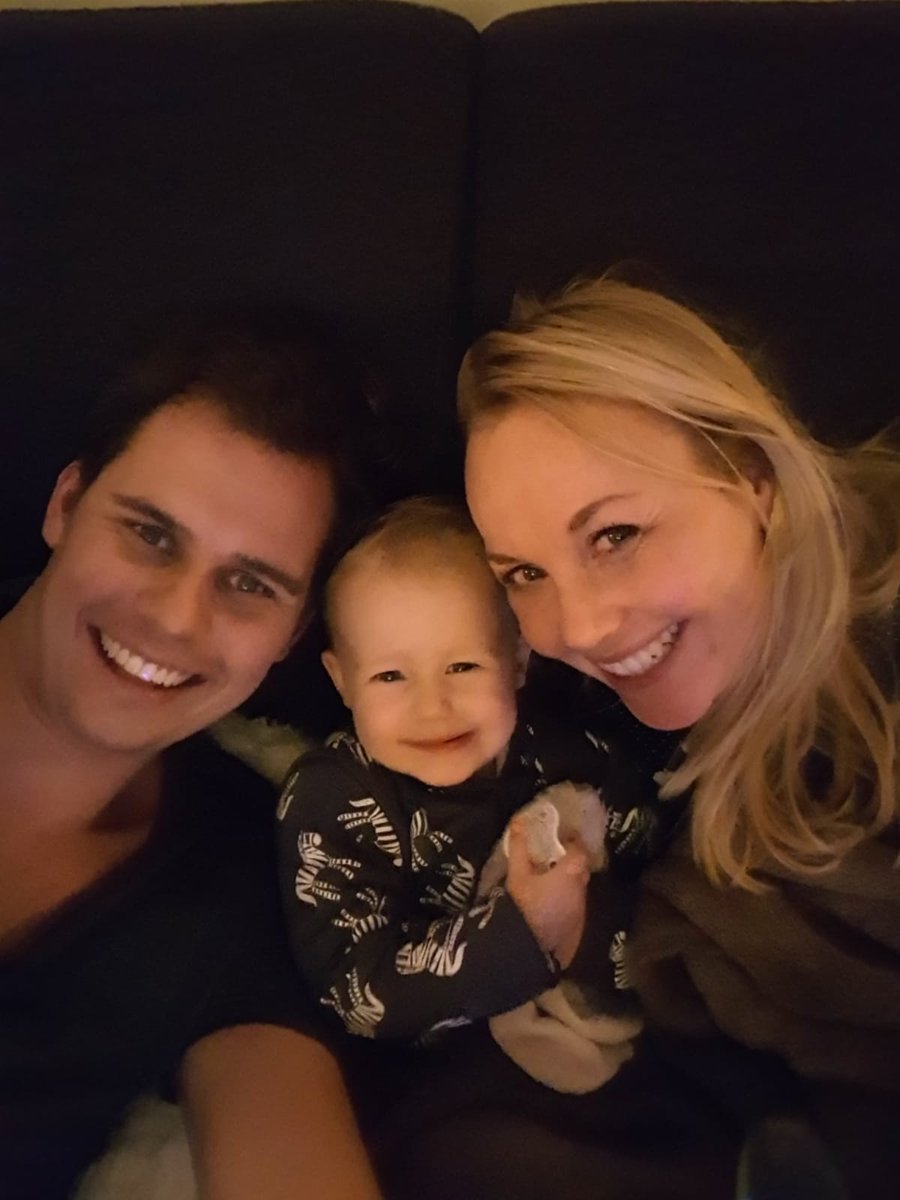 Ik hoop dat jullie het komende jaar allemaal net zo gelukkig zijn als ik! ❤️ #2019