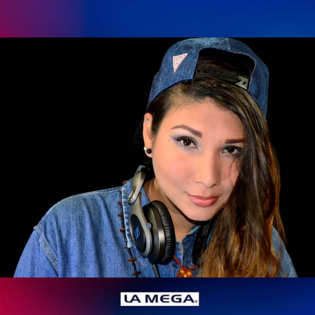 MelectronicoVE's tweet photo. Sigue con su música en las #SesionesMega @DjaneHide

#NavidadesMega
#Djs
#DondeSea
#Lamega889pzo

https://t.co/fjjjDypgfS… https://t.co/ypMGYtPjy8