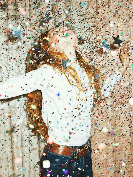 🎉
２０　ＨＡＰＰＹ　ＮＥＷ　ＹＥＡＲ　１９