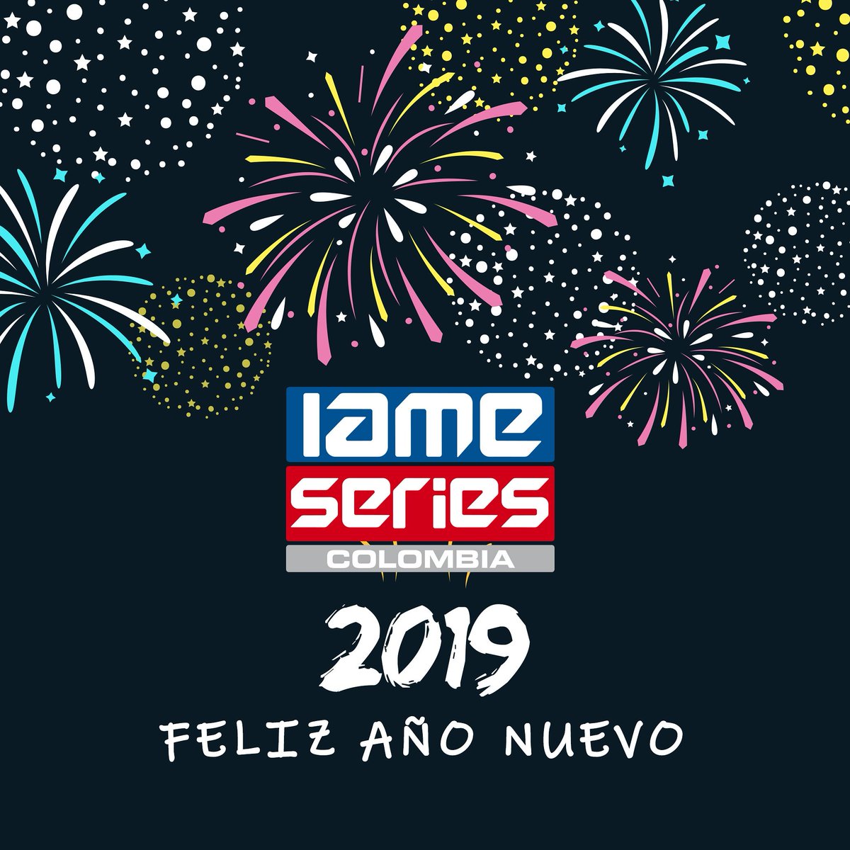X30Colombia's tweet photo. Feliz Año Nuevo.  Vamos por mas banderas a cuadros  Feliz Año Nuevo.  #2019 #añonuevo #feliz #freepik https://t.co/hu7AiDNJYF