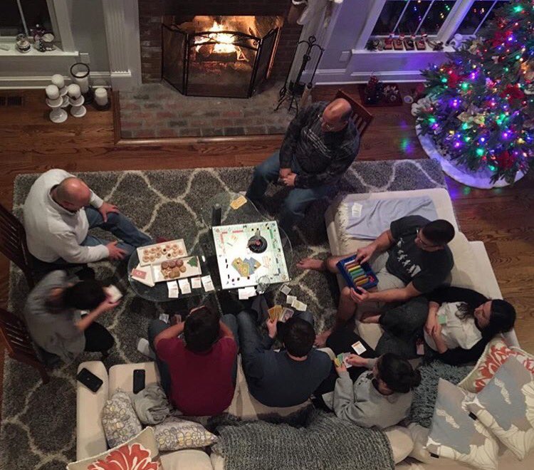 _madison_marie_'s tweet photo. #100happydays Day 97: hanging out at Aunt Lucy's &amp; monopoly at Uncle Tony's! https://t.co/mFXjRKeeRW