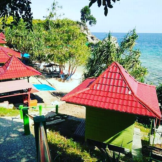 MWarnalyn's tweet photo. PANTAI DATO 
Majene,Sulawesi Barat.
.
#WonderfulIndonesia
#PesonaIndonesia 
#WisataSulbar
#Genpi 
#genwi 
#genpisulbar
#01PantaiDato https://t.co/2OG29SQxYQ