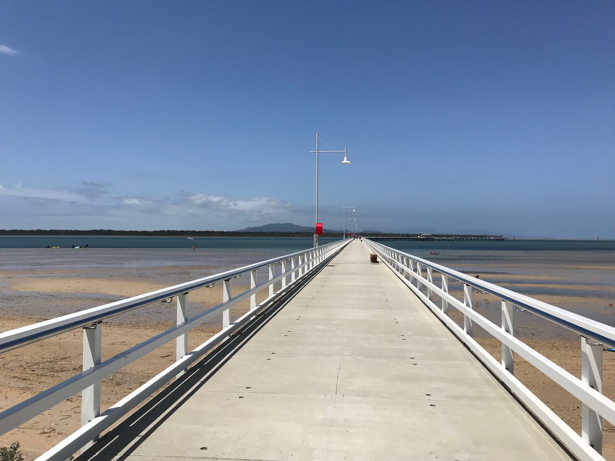 GregsonWendy's tweet image. Rebuilt Port Welshpool jetty with Snake Island and Wilson’s Promontory in the distance. Well done local residents for campaigning for its revitalisation! #portwelshpool #longjetty #southgippsland