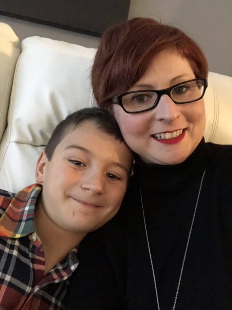 sandraLalan7's tweet photo. Ce soir, le pire n’est pas d’être seule c’est de ne pas être avec lui ❤️#MonLoup https://t.co/QgJ077Fg2i
