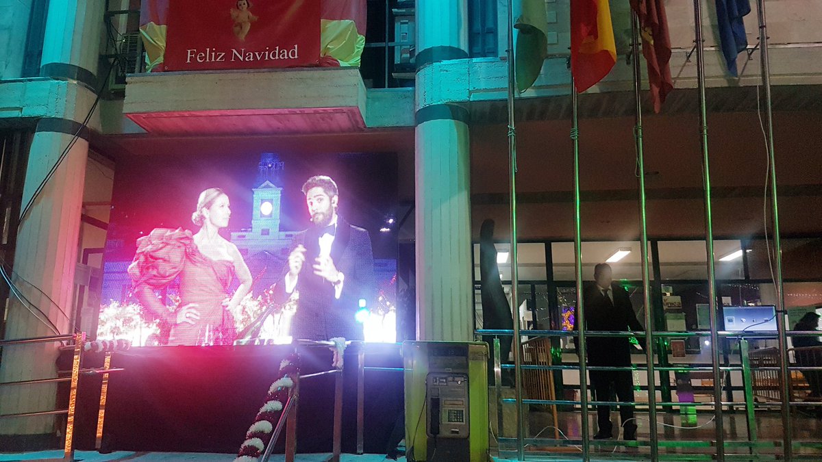 juanfeceuti's tweet photo. Por un 2019 cargado de esperanza,paz e ilusión.Cuento con cada uno de vosotros para seguir haciendo de Ceutí un pueblo grande ¡Vecinos y amigos sois un orgullo para vuestro alcalde! ¡Feliz 2019!😊🎉😘
#Feliz2019
#NavidadEnCeutí
#TrabajamosConIlusión https://t.co/qTNqZq1M9Q