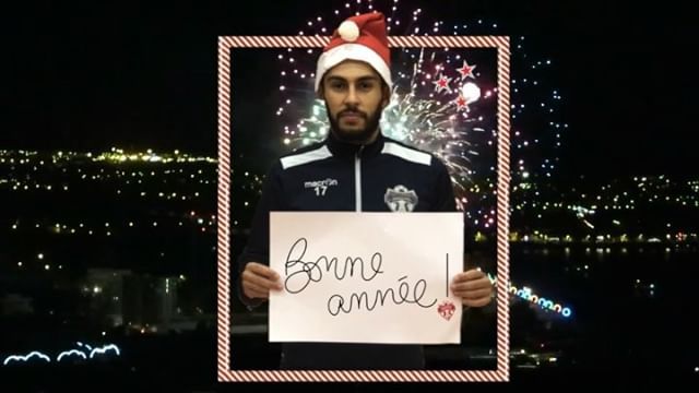 nmfFutsal's tweet photo. 🎉 2️⃣0️⃣1️⃣9️⃣ L’ensemble du club vous souhaite une merveilleuse année 2019 ! Merci d’être de plus en plus nombreux à nous soutenir chaque jour, tout ça c’est grâce à vous. Plus Forts Ensemble 💙🧡 https://t.co/PtmpY7gCx0 https://t.co/tw14stym8J