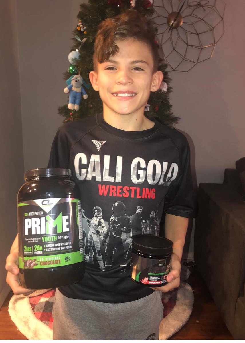 LabsCompound's tweet photo. We are proud to say Compound Labs is coast to coast! Our friends from Cali Gold are excited for their Savage &amp; Prime Protein. Our goal is to help all athletes, in every sport, male &amp; female. #CompoundLabs #CompoundStrong https://t.co/vOl5RbhL73 https://t.co/eaCDNi3dlb