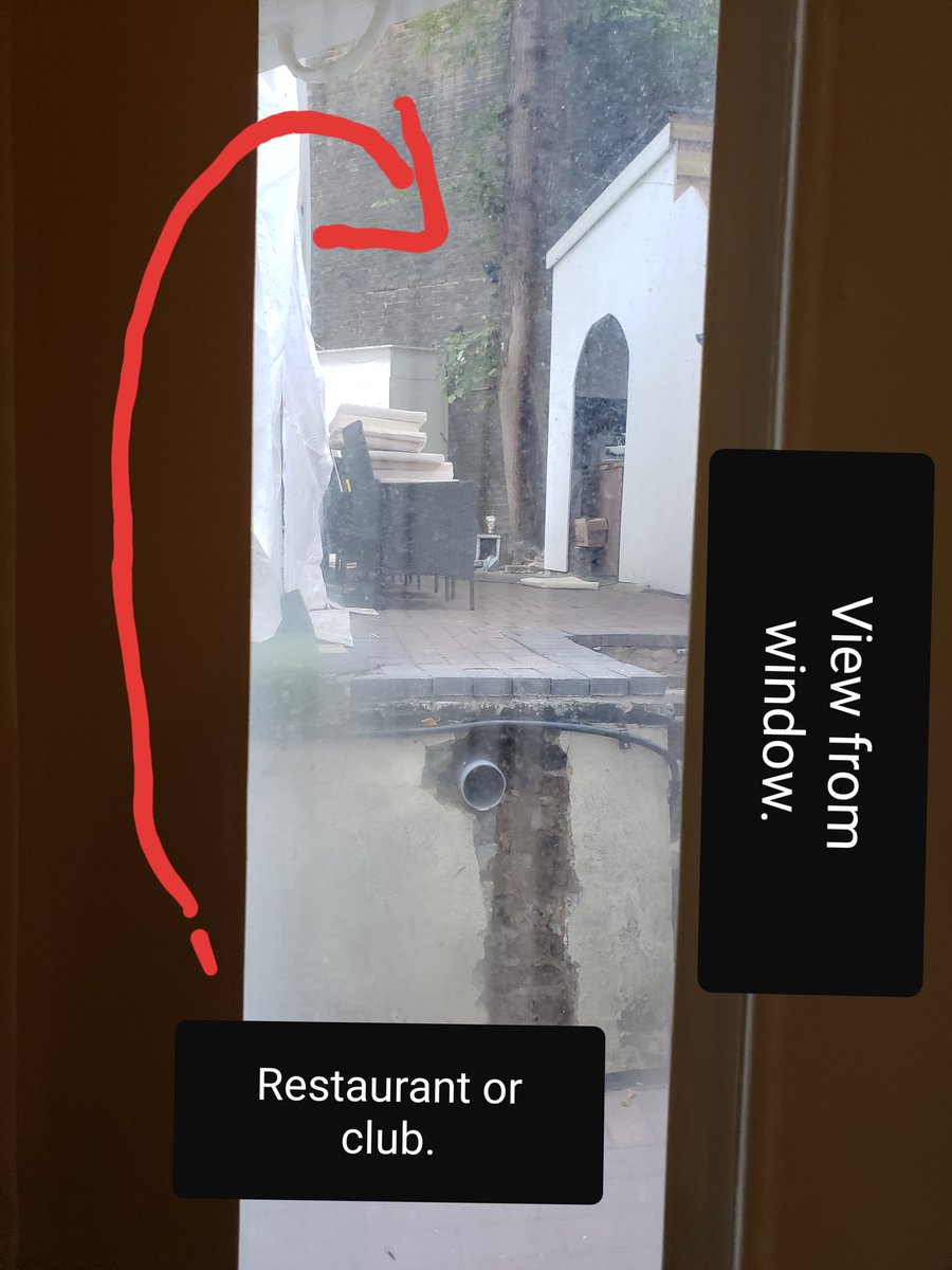 Barnesolona702's tweet photo. This is what you get when you book your vacation through @virginvacations. Their resolution was to offer me $100 off of a river cruise, guided or escorted tour the next time we book through them (which we will never do again)! Worst hotel in London @1lexhamgardens https://t.co/mhfmwQpYyp