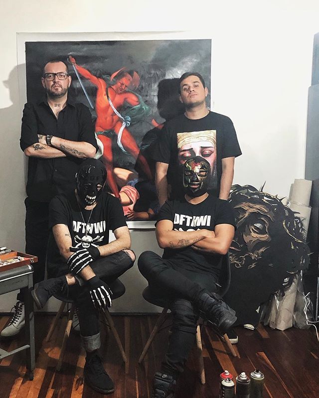 gluedemon's tweet photo. .
.
.
.
.
.
#dfthwi #blackbloodstudio #familia #seeuinthefuture 📸: @lunafemat https://t.co/Nh4d46vRnI https://t.co/gyQwVbQisg