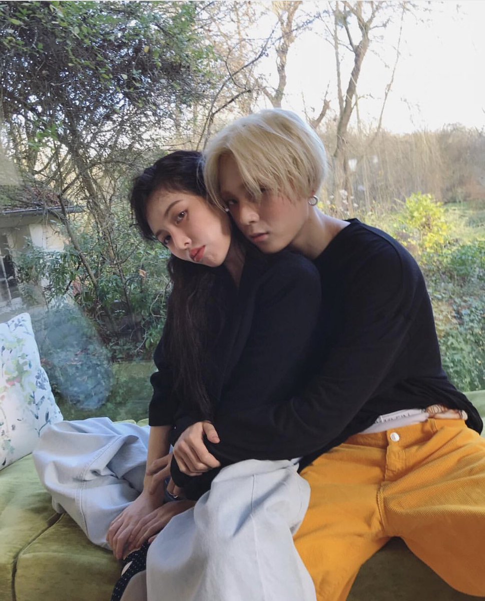 Karinazaespa's tweet photo. ตามแม่มารู้กกกกก~~~55555 #จนค  #จนคที่แปลว่าเจนนี่ไค https://t.co/HpxatKbX5Q
