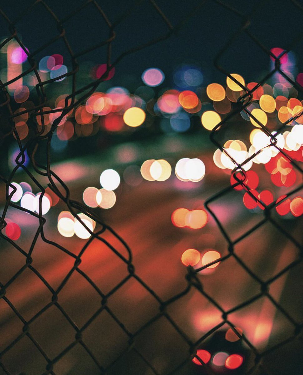 The holiday season is flying by, but we’re ready to ring in the New Year in classic Philly fashion! Happy New Year’s Eve!
📷@travel_pel
#NewYearsEve #philahospitality