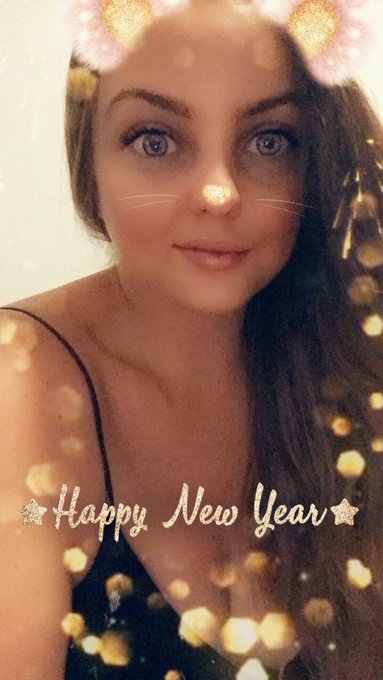 💜🥳💕 #HappyNewYear2019⁠ ⁠ #NewYear2019 #GirlsOfTwitter @SBitchly @latinas_69 @selfshotworldie @Bmore_horny<a href="/tag/happynewyear2019"class="tags">#HappyNewYear2019</a><a href="/tag/newyear2019"class="tags">#NewYear2019</a><a href="/tag/girlsoftwitter"class="tags">#GirlsOfTwitter</a>