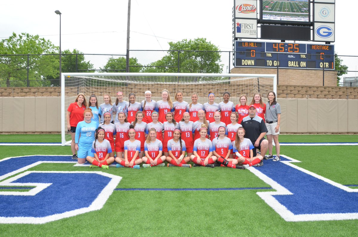 Jagsoccergirls's tweet photo. What a year 2018 brought for @MidloHeritage &amp; the Jag Girls Soccer Program.The memories made by these girls for themselves, parents, families, coaches, students, administration &amp; the entire @MidlothianISD community is what its all about. 2019, Let's go!
Happy New Year!
#Team1st19 https://t.co/OYlO0rTazR