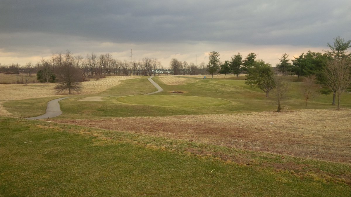 1beardedgolfer's tweet photo. I don't have nice things to say about Lakeside GC. The 653-yard 9th hole plays into the prevailing wind. And it's a nice, strenuous walk. But I had a lot of fun playing the first round of the Lexington City Championship there in #golf2018 #golf 

Cc: @Eliky81 @Lexgolfperform https://t.co/kP07YGbaVt