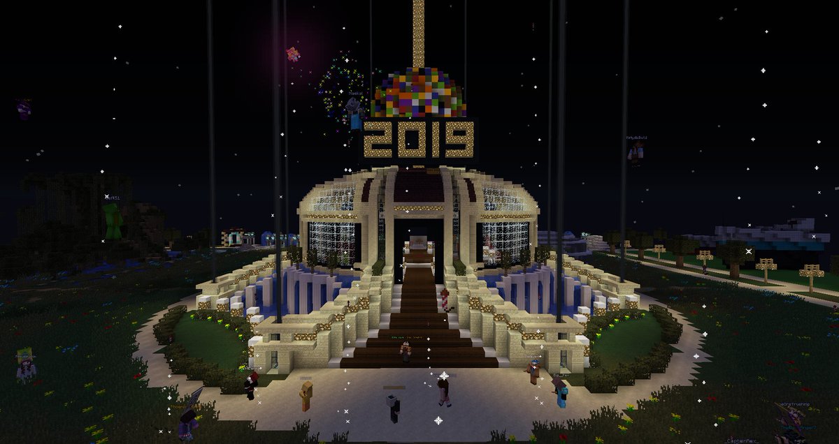 Happy New Year from all of us here at Empire Minecraft. We had a blast celebrating with the players at our annual New Years Eve party and we can't wait to see what 2019 has in store! #Minecraft #NewYears2019