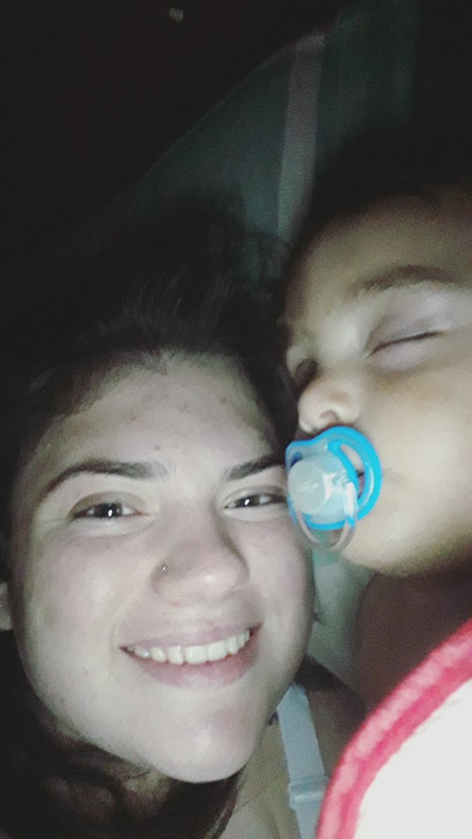 VaaleeDaSilva's tweet photo. Asi de juntitos siempre mi amor 💕❣ https://t.co/LmYy1ZHvCI