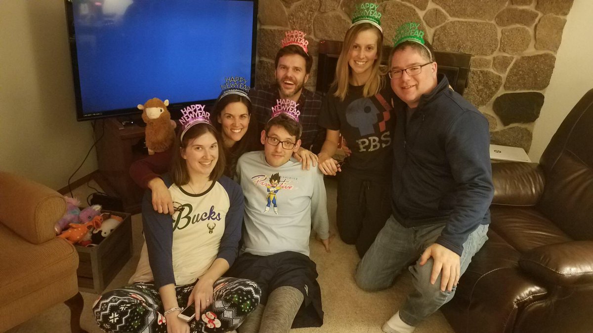 TomBalsley's tweet photo. So happy to celebrate #FirstEve2019 with the fam and @WFRVLocal5 🙌🏻 https://t.co/kdUu5huy6c