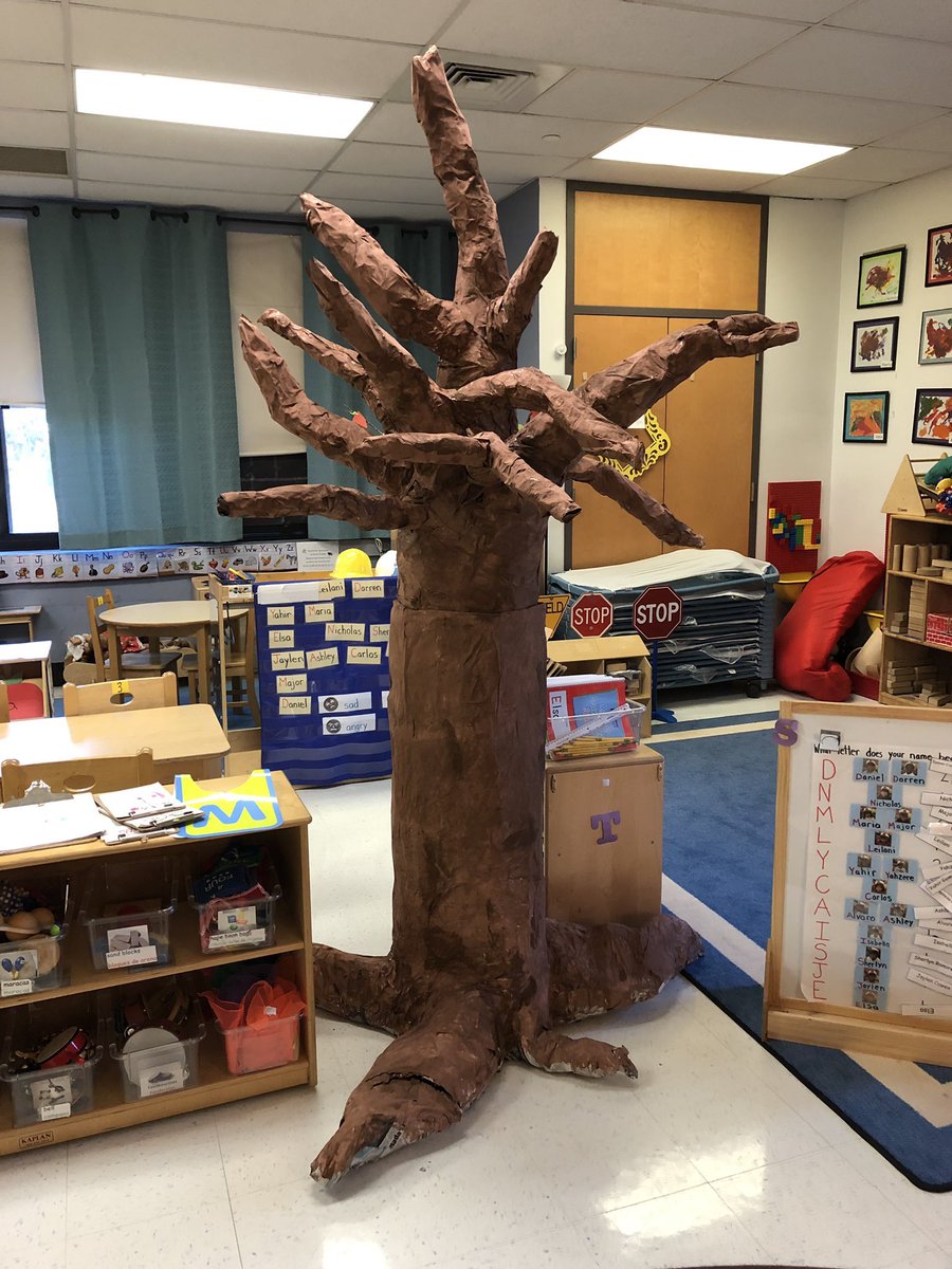 MrsBravo_'s tweet photo. @Sarra_Smiles A pic of our completed tree project! https://t.co/gVtgFglWLH